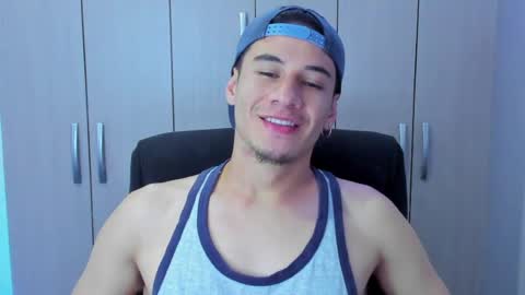 Snapshot of dominic_radccliffe chatting on 06/16/26, 02:36 Your real love online show from 06/16/26, 02:36
