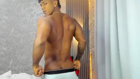 dominic_sg online show from 07/22/26, 05:32