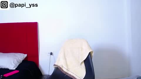 dominic_smith_ online show from 09/09/25, 06:40