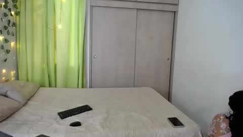dominic_sofia online show from 05/15/26, 12:12