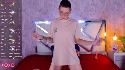 Dominic online show from 11/11/25, 02:17