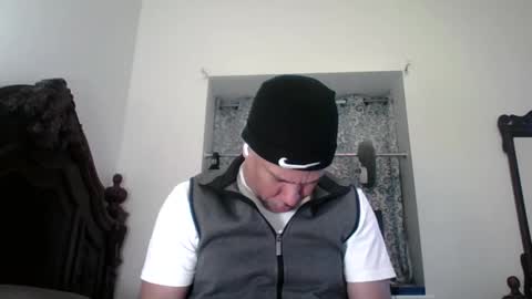 luis online show from 04/01/26, 07:11