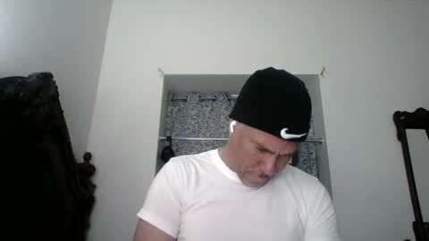 luis online show from 04/13/26, 06:57