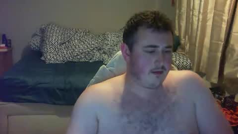 Snapshot of dominicb03 chatting on 10/24/25, 09:44 dominicb03 online show from 10/24/25, 09:44