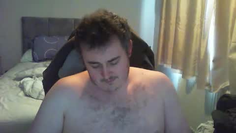dominicb03 online show from 04/28/26, 12:21