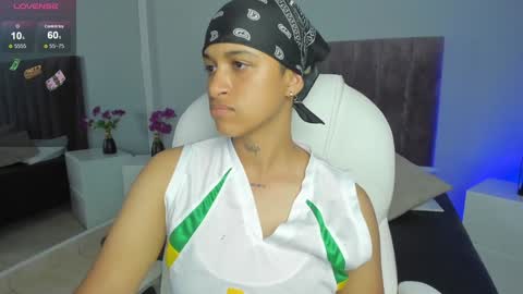 Dominick  online show from 01/31/25, 11:03