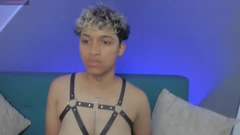 Dominick  online show from 03/01/25, 03:49