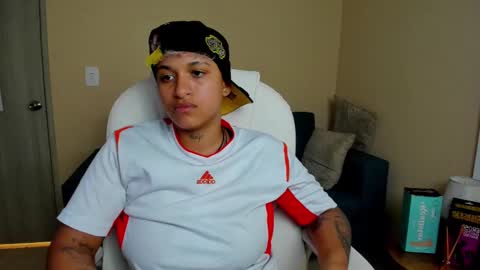 Dominick  online show from 09/10/25, 06:08