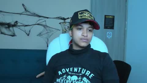 Dominick  online show from 10/18/25, 05:32