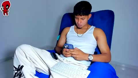 Snapshot of dominick_king chatting on 05/13/26, 03:04 Dominic online show from 05/13/26, 03:04