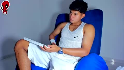 Snapshot of dominick_king chatting on 06/03/26, 02:03 Dominic online show from 06/03/26, 02:03