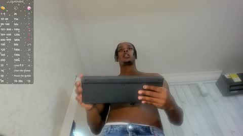 Dominicscott online show from 09/27/25, 12:32