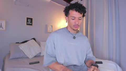 Snapshot of dominik_drake chatting on 05/03/26, 12:22 Dominik Drake online show from 05/03/26, 12:22