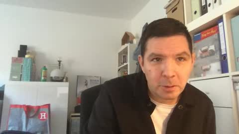 Snapshot of dominik_home chatting on 01/13/25, 09:52 dominik_home online show from 01/13/25, 09:52