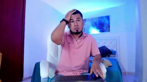 Snapshot of dominikvega chatting on 07/20/26, 06:32 Dominik online show from 07/20/26, 06:32