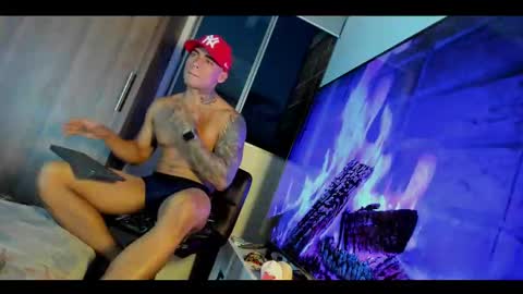 Only fans Ronnie col---InstaRonniecolleman  online show from 03/12/25, 11:33