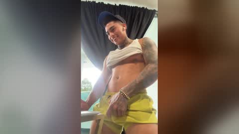 Only fans Ronnie col---InstaRonniecolleman  online show from 03/18/26, 08:01