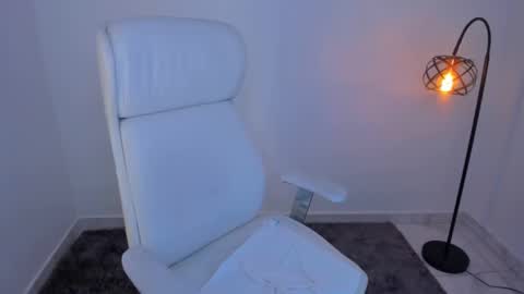 DOMINIC online show from 01/21/25, 07:26