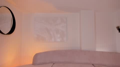 Snapshot of dominiquevega_ chatting on 12/24/24, 09:33 Dominique online show from 12/24/24, 09:33