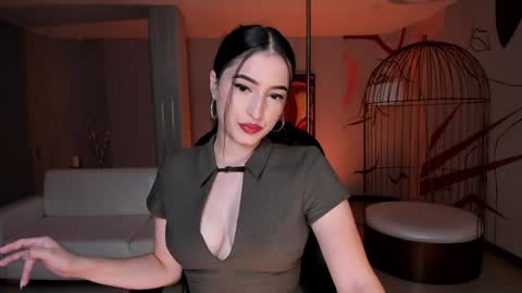 Snapshot of dominiquevega_ chatting on 01/29/25, 08:46 Dominique online show from 01/29/25, 08:46