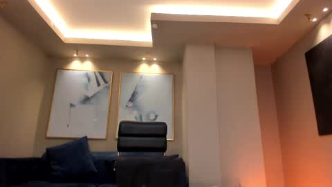 Snapshot of dominiquevega_ chatting on 03/09/25, 02:50 Dominique online show from 03/09/25, 02:50