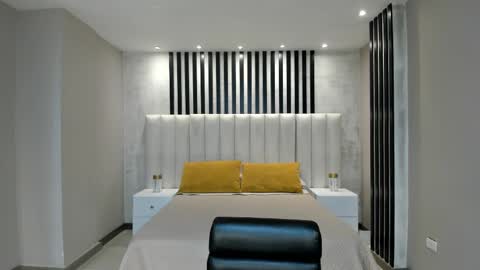 Snapshot of dominiquevega_ chatting on 03/10/25, 08:45 Dominique online show from 03/10/25, 08:45