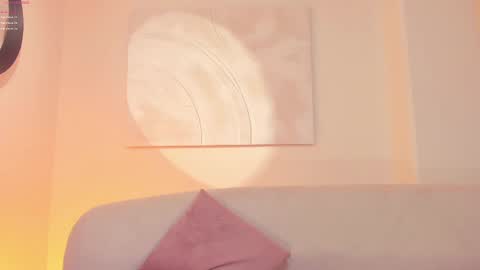 Snapshot of dominiquevega_ chatting on 03/12/25, 02:09 Dominique online show from 03/12/25, 02:09