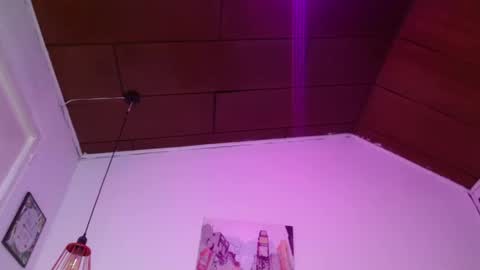  D O M I N K  online show from 03/06/26, 09:22