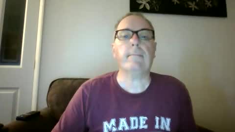 Snapshot of domjolly08 chatting on 09/21/25, 09:16 David uk online show from 09/21/25, 09:16
