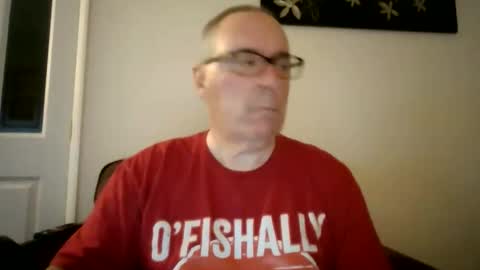 Snapshot of domjolly08 chatting on 10/15/25, 09:37 David uk online show from 10/15/25, 09:37