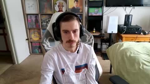 Snapshot of dommepleasemistress chatting on 12/17/24, 08:10 dommepleasemistress online show from 12/17/24, 08:10