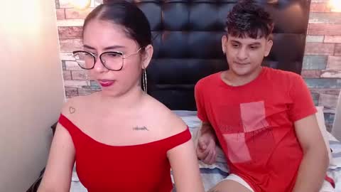 DONA Y CARL online show from 10/21/25, 11:38