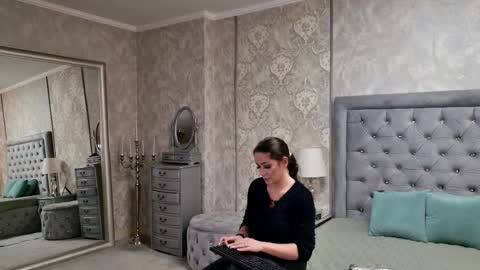 Donna online show from 03/05/26, 06:59