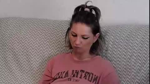 DonnaBlair online show from 01/14/25, 01:17