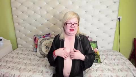 DonnaGriffin online show from 02/22/25, 09:01