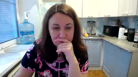 Tatiana 43 curvy sexy body and Joanna redhead 39 years online show from 01/28/25, 06:49