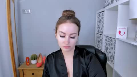 DonnaSensual online show from 11/10/25, 03:44