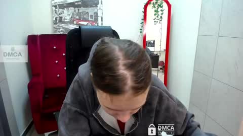 Snapshot of donnasia chatting on 04/27/26, 12:14 Sia online show from 04/27/26, 12:14
