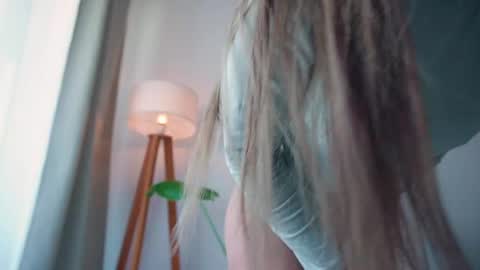 Donatella online show from 05/11/26, 12:11
