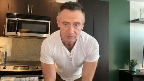 Donny online show from 11/26/25, 10:11