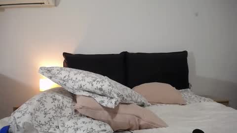 Iara online show from 10/03/25, 09:56