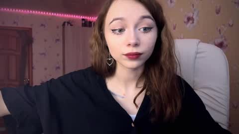 Snapshot of dontoke_ chatting on 02/20/25, 12:36 Nicole online show from 02/20/25, 12:36