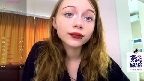 Nicole online show from 05/05/26, 11:07