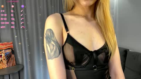 Snapshot of dontouchmyass chatting on 02/25/26, 08:29 Ely online show from 02/25/26, 08:29