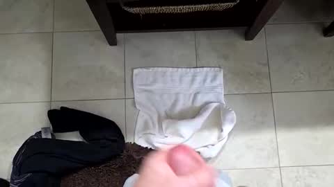 Dooder77 online show from 10/31/25, 01:45