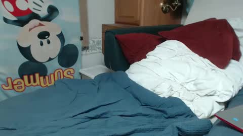 cummingdoouug online show from 12/27/24, 01:00