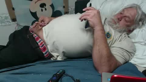 cummingdoouug online show from 01/12/25, 09:40