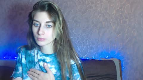 Snapshot of dora_blue_eyed chatting on 12/09/24, 05:07 Dora online show from 12/09/24, 05:07