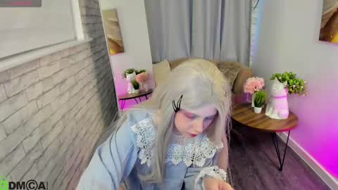 dora online show from 03/01/26, 01:29