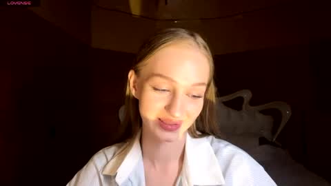 Anika online show from 04/22/26, 08:32